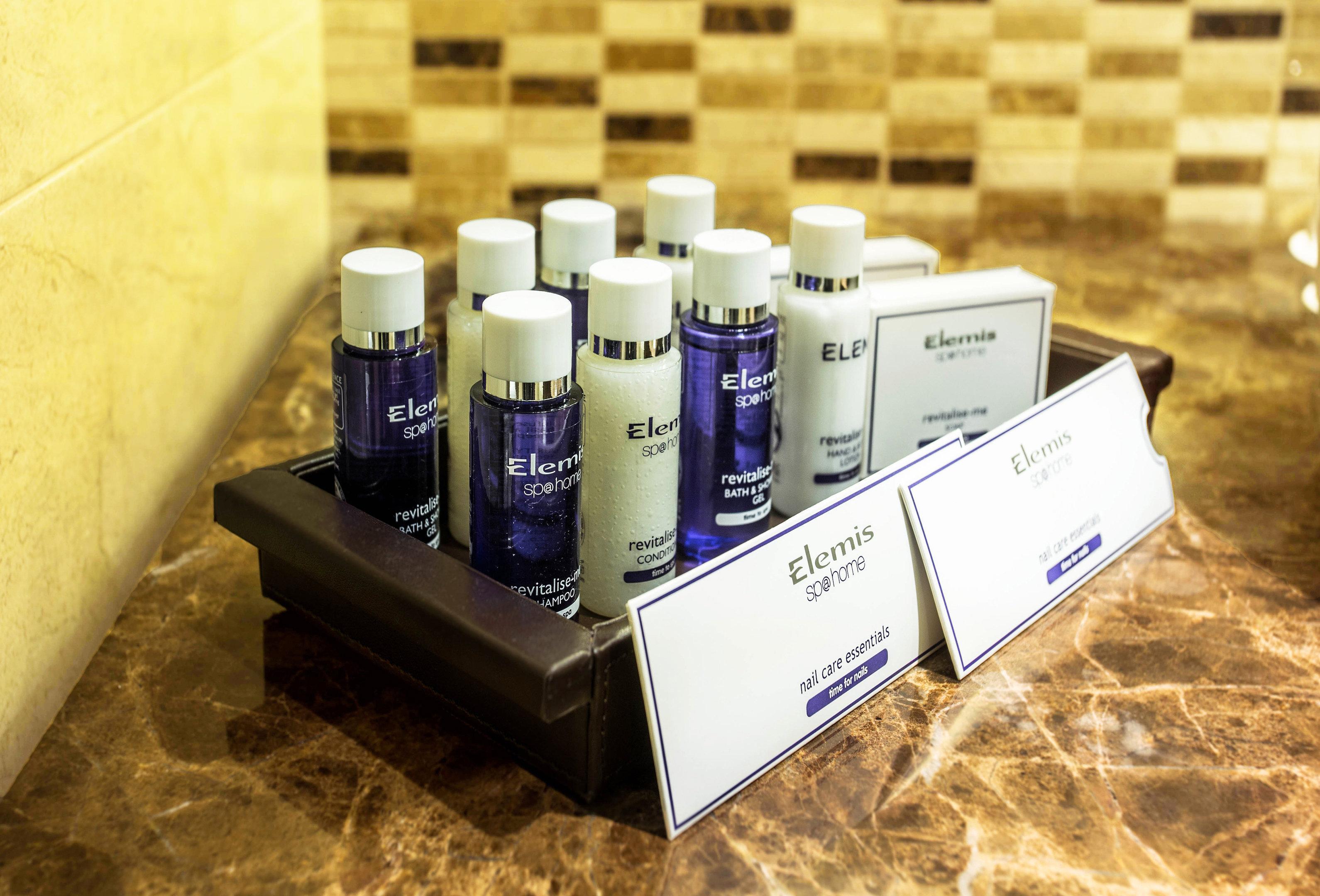 Crowne Plaza - Borjomi By Ihg Hotel Ngoại thất bức ảnh Elemis products