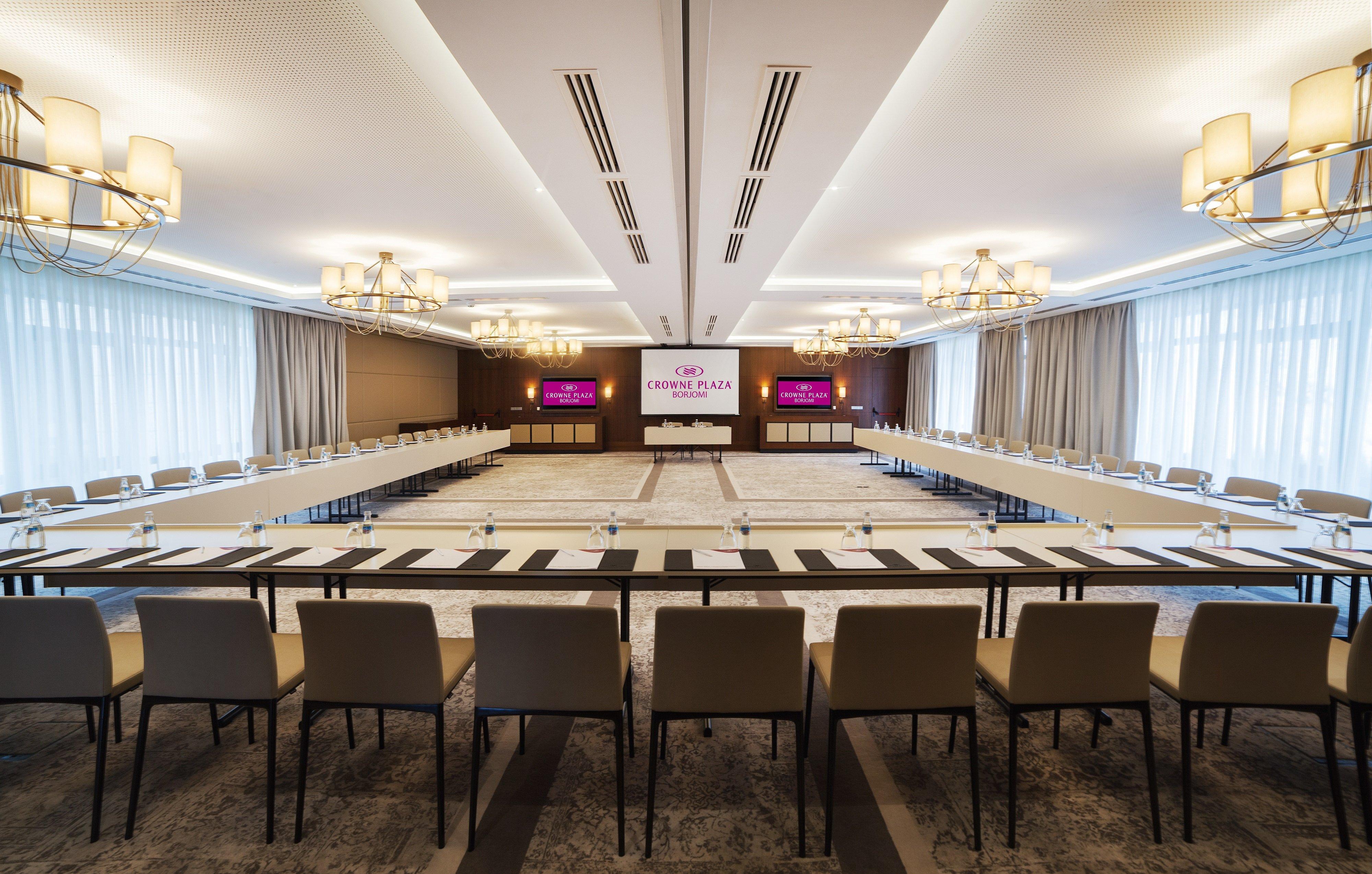 Crowne Plaza - Borjomi By Ihg Hotel Ngoại thất bức ảnh Meeting room