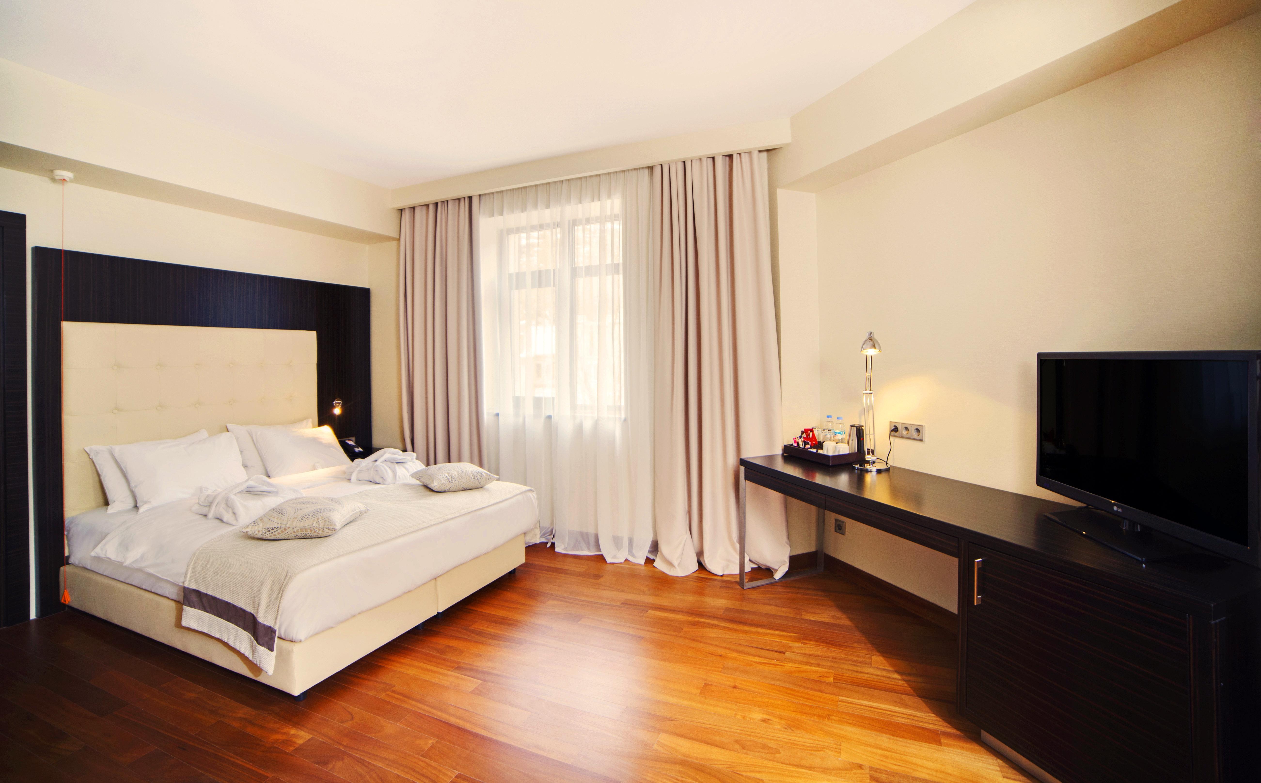 Crowne Plaza - Borjomi By Ihg Hotel Ngoại thất bức ảnh A room at the hotel